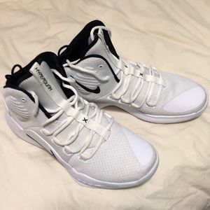 Nike Hyperdunk X TB Basketball Shoes